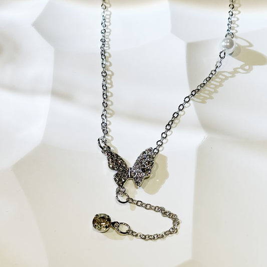 Sliver Butterfly & Pearls Necklace